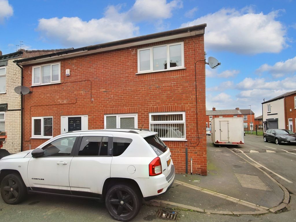 3 bed terraced house to rent in Gladstone Street, St Helens WA10 Zoopla