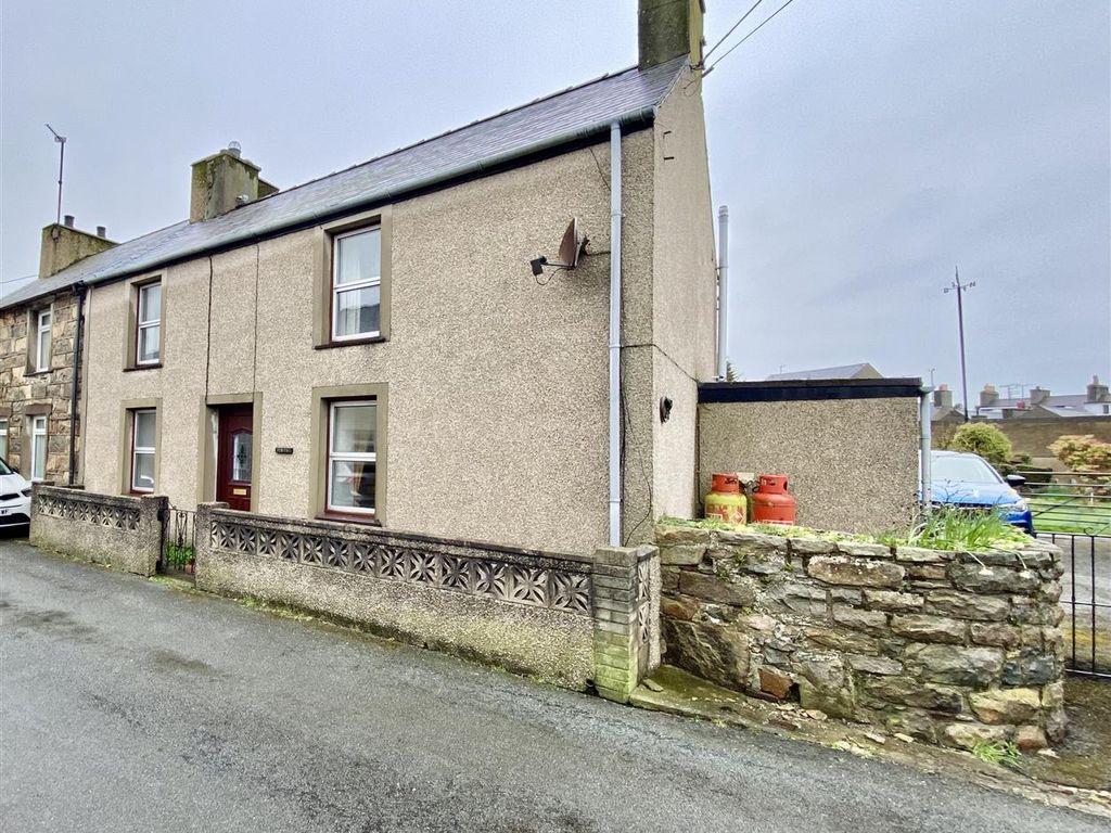 3 bed end terrace house for sale in Stryd Y Llan, Nefyn, Pwllheli LL53
