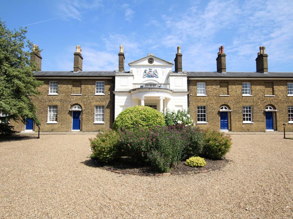 1 bed terraced house for sale in East Churchfield Road, London W3 Zoopla