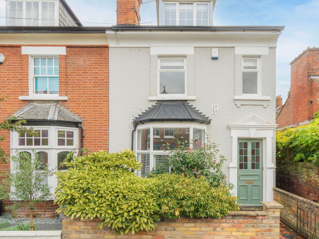 4 bed terraced house for sale in Bathurst Road, Norwich NR2, £575,000