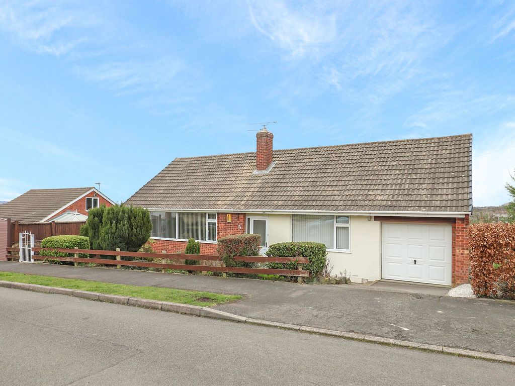 3 bed detached bungalow for sale in Hilltop Road, Wingerworth S42 Zoopla