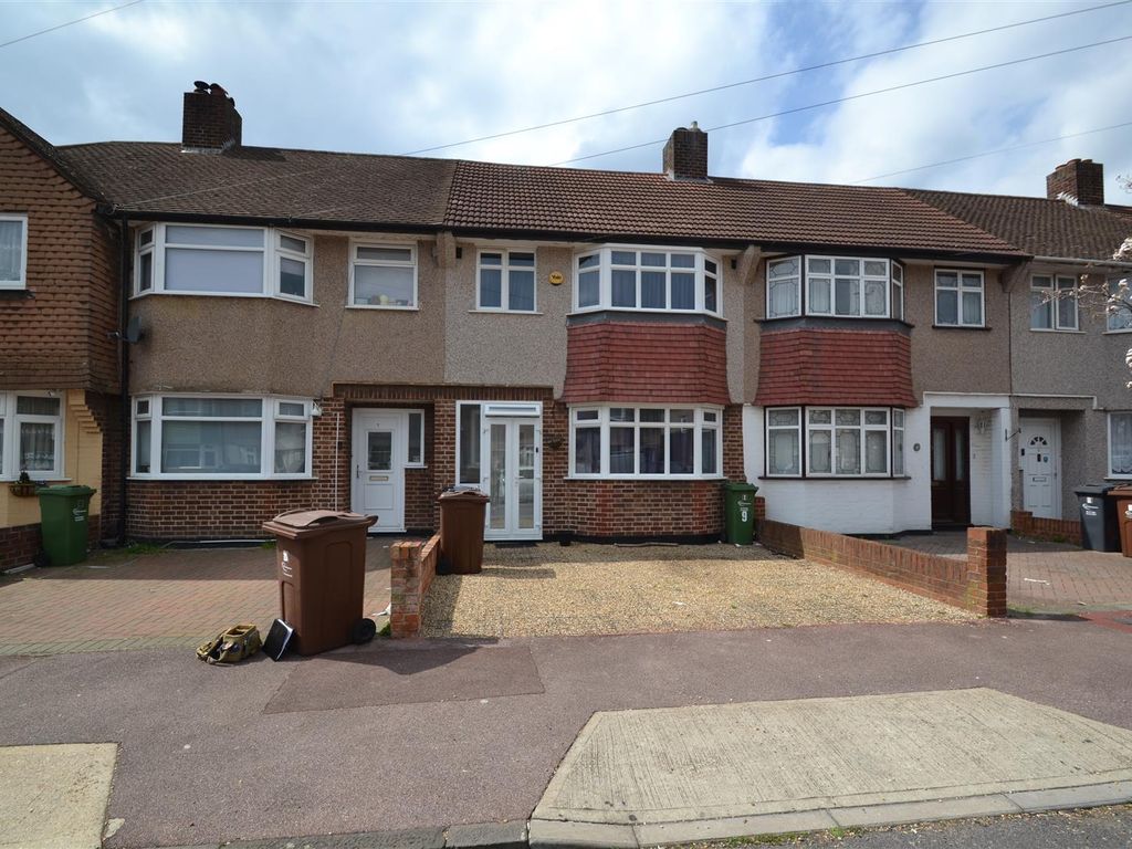 3 bed terraced house for sale in Bosworth Road, Dagenham RM10 Zoopla