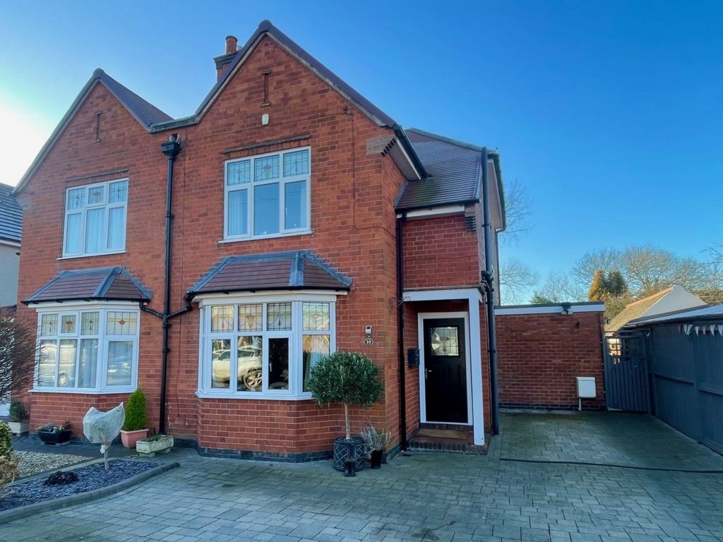 3 bed semidetached house for sale in Marlborough Road, Breaston DE72