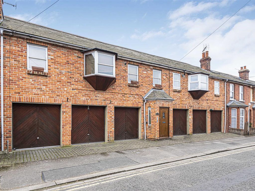 1 bed flat for sale in Cardiff Mews, Cardiff Road, Reading RG1, £190,000 Zoopla