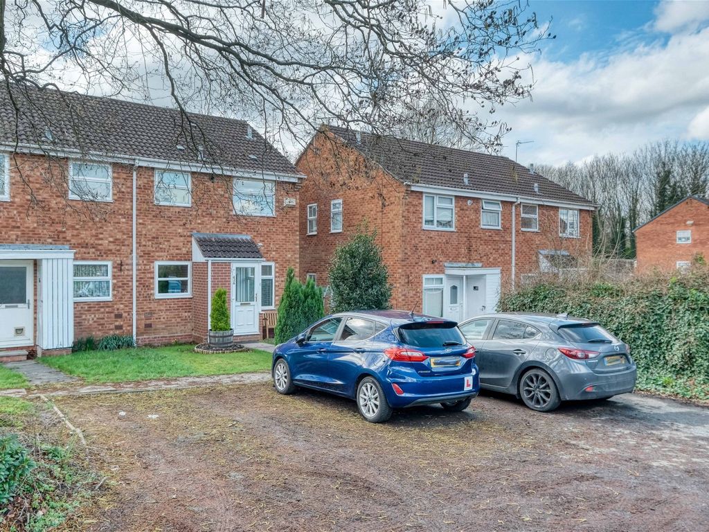 1 bed terraced house for sale in Rea Valley Drive, Northfield