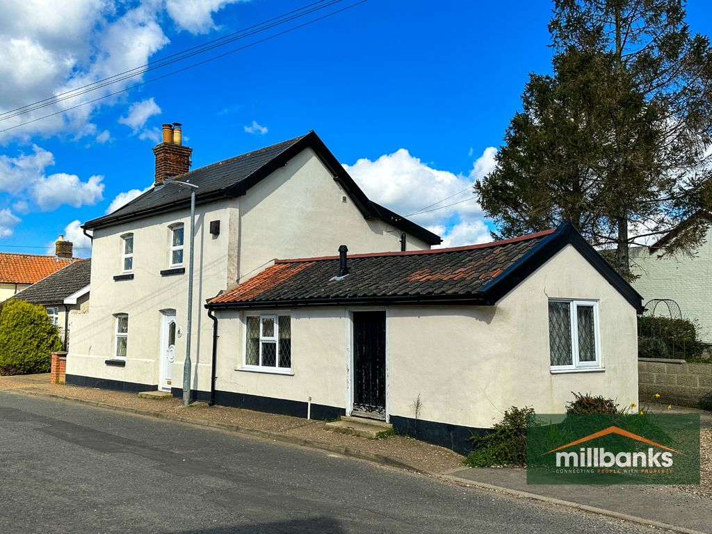 3 bed cottage for sale in Chapel Road, Attleborough, Norfolk NR17 Zoopla