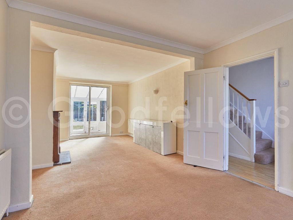 3 bed terraced house to rent in Tweeddale Road, Carshalton SM5 Zoopla