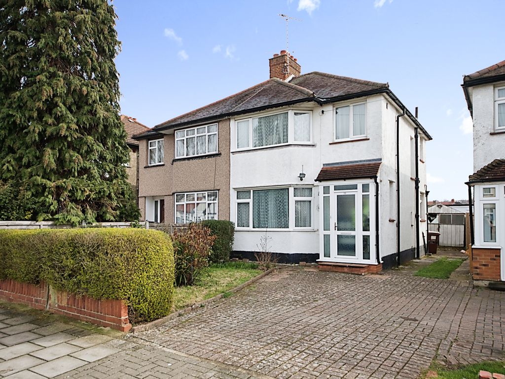 3 bed semidetached house for sale in Tintern Way, Harrow HA2 Zoopla