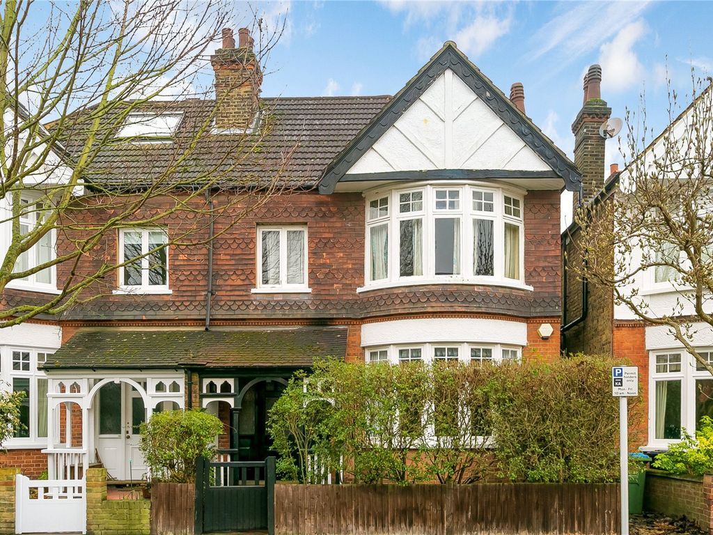 4 bed semidetached house for sale in Burlington Avenue, Kew, Surrey