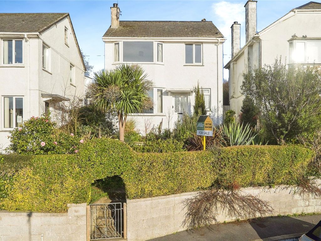 3 bed detached house for sale in Harbour View Crescent, Penzance