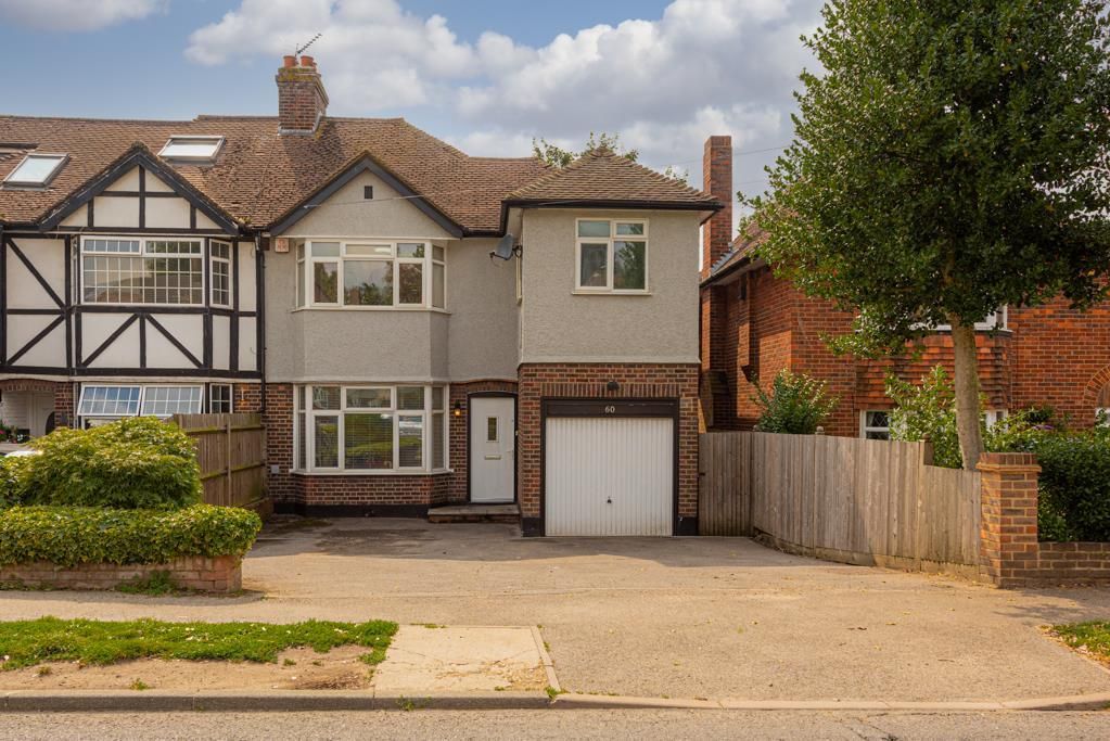 3 bed semidetached house for sale in Merland Rise, Epsom KT18, £