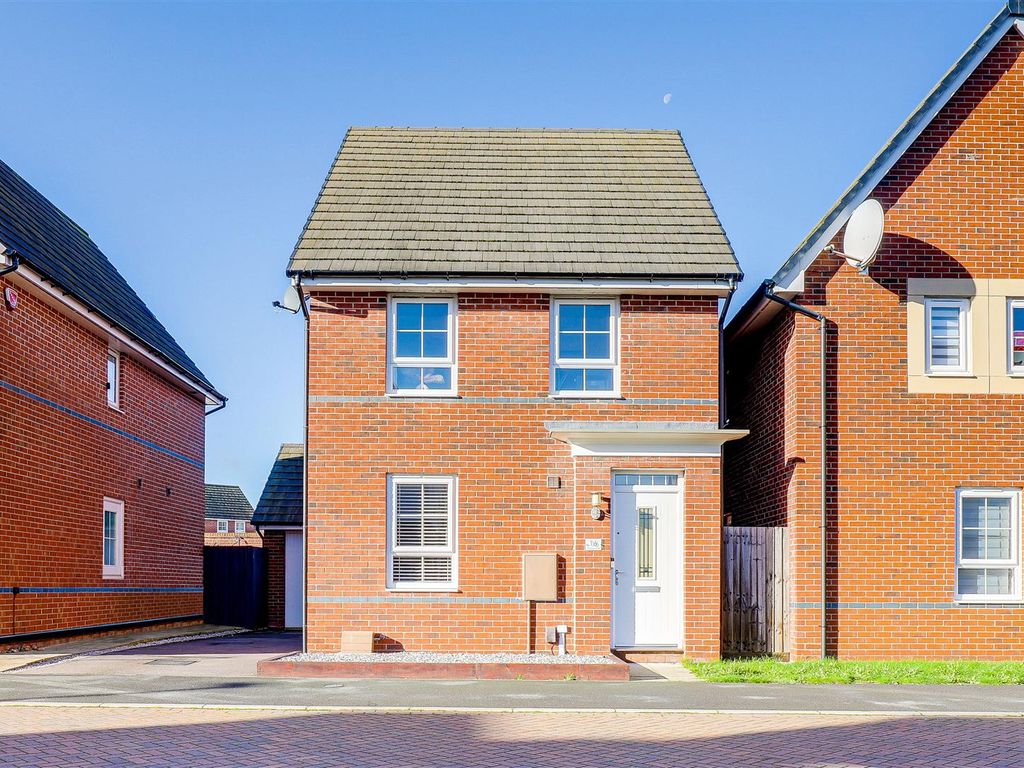 3 bed detached house for sale in Antonia Drive, Hucknall