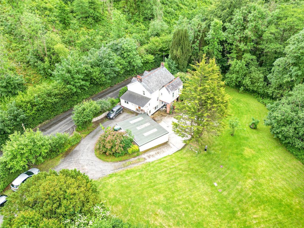 5 bed detached house for sale in Snapper, Barnstaple EX32 Zoopla