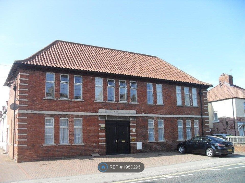 3 bed flat to rent in The Drill Hall, Guisborough TS14, £625 pcm Zoopla