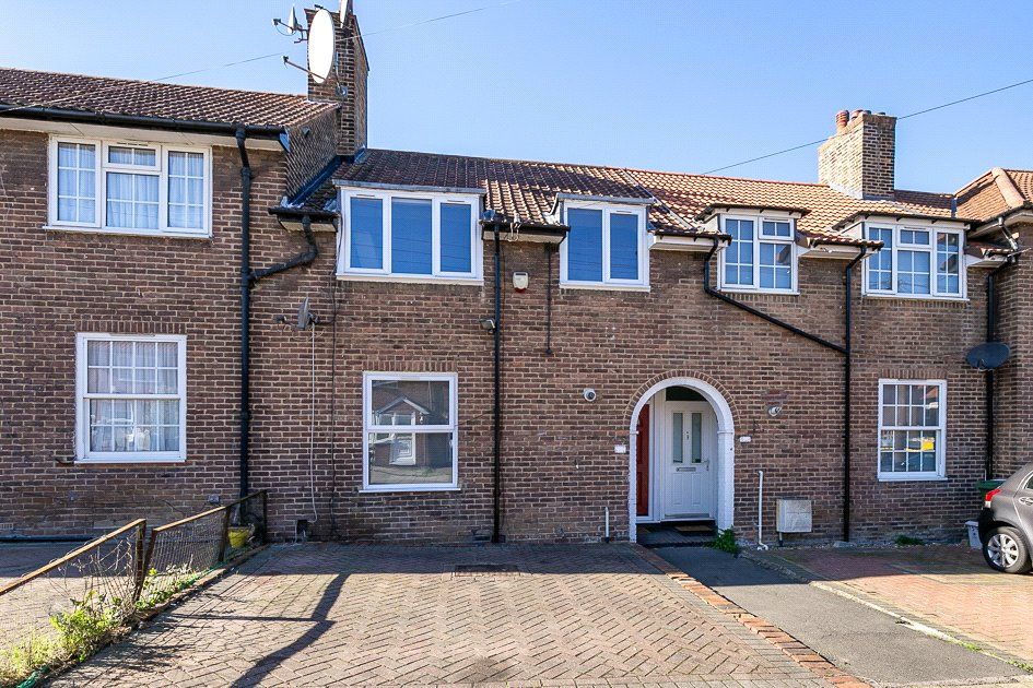3 bed terraced house for sale in Moorside Road, Bromley, Kent BR1 Zoopla
