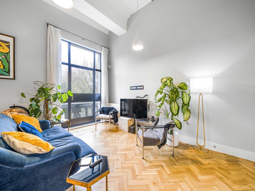 2 bed flat for sale in Old Town Hall, Spa Road SE16 Zoopla