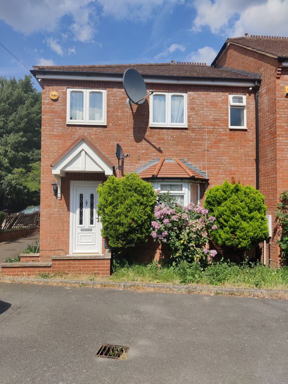 3 bed end terrace house to rent in Coombe Close, Hatfield AL10 Zoopla