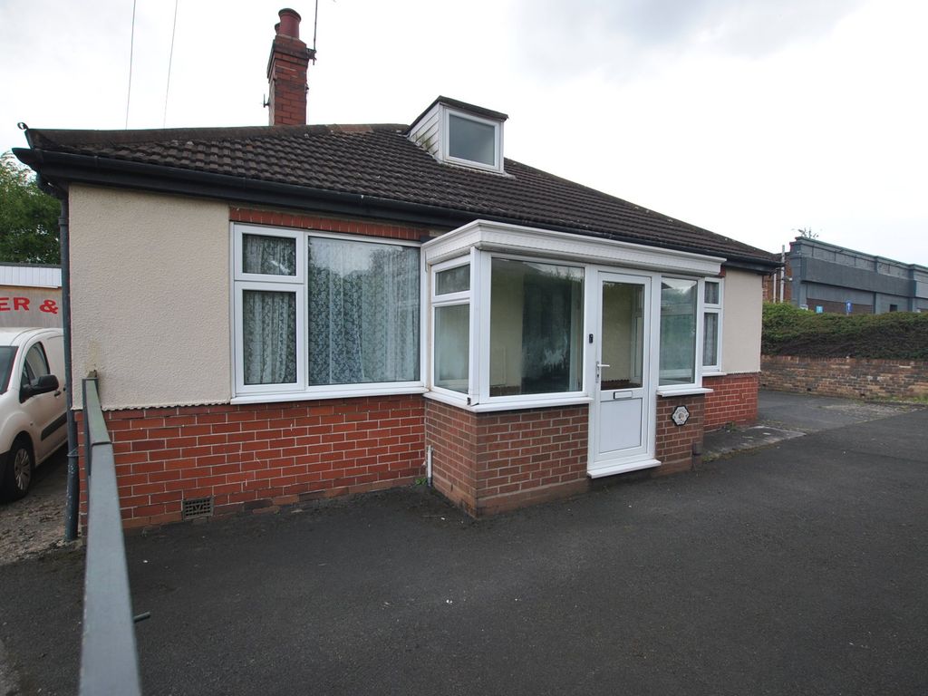 3 bed terraced bungalow for sale in Wrekin Drive, Donnington, Telford