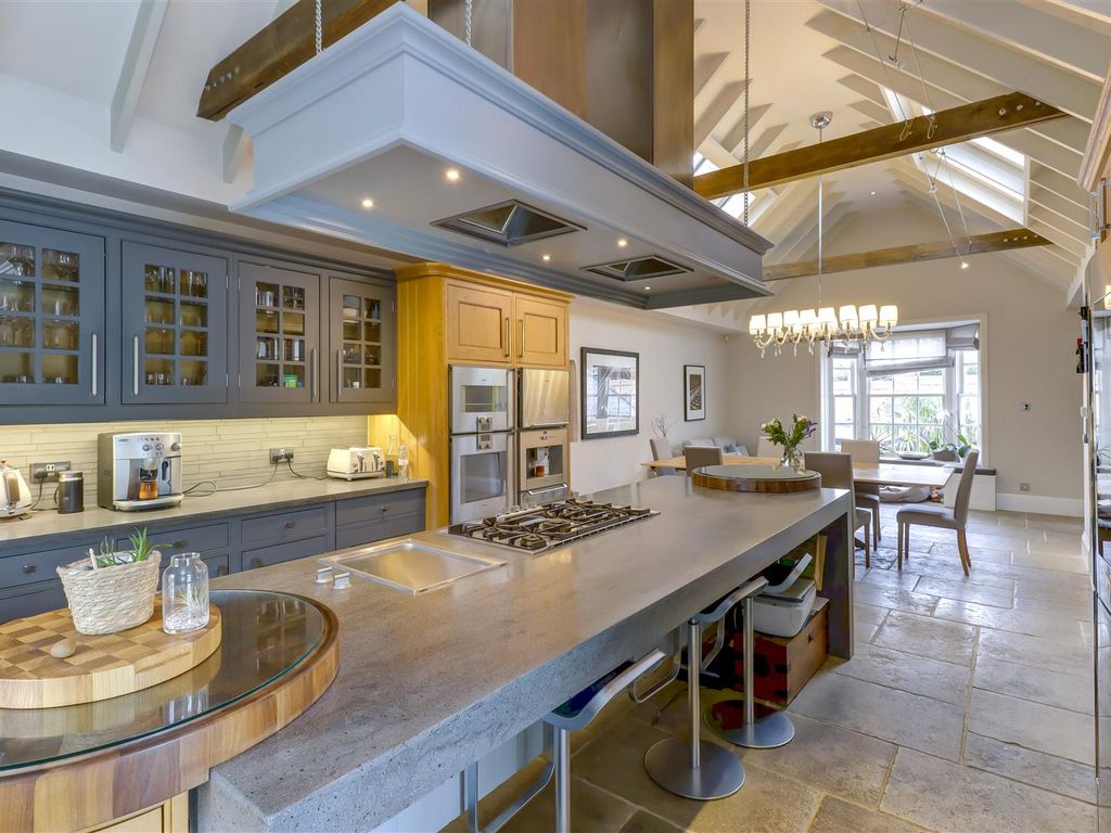 3 bed property for sale in Highgate West Hill, Highgate, London N6, £5,500,000 Zoopla