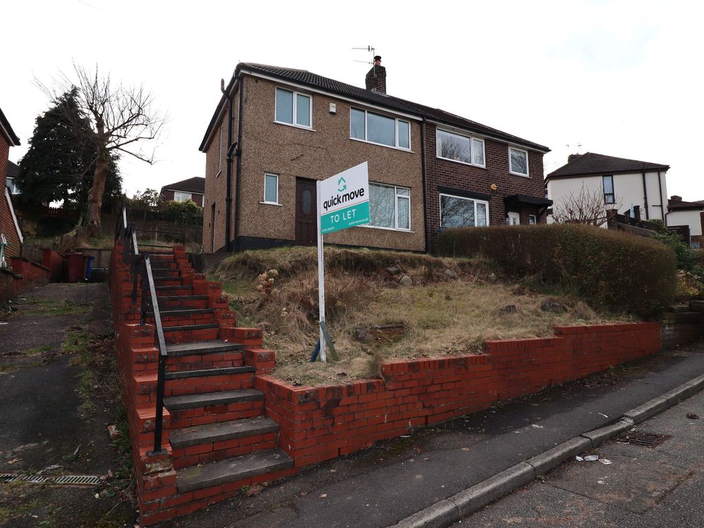 3 bed semidetached house to rent in Livesey Branch Road, Blackburn BB2