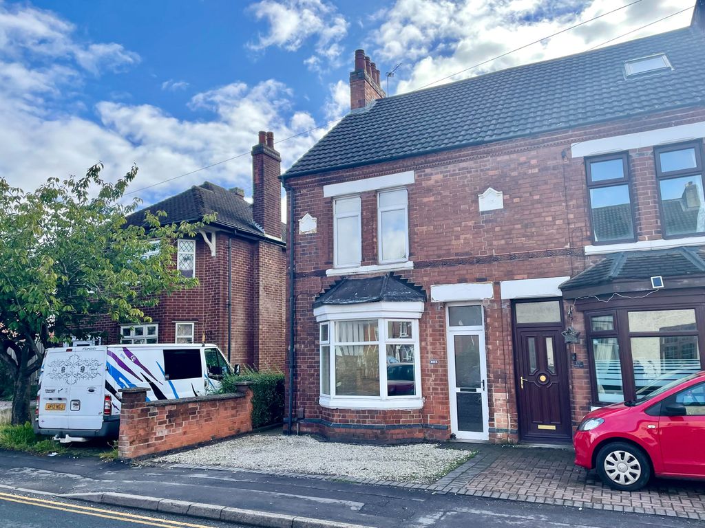 3 bed semidetached house for sale in Hermitage Road, Whitwick LE67