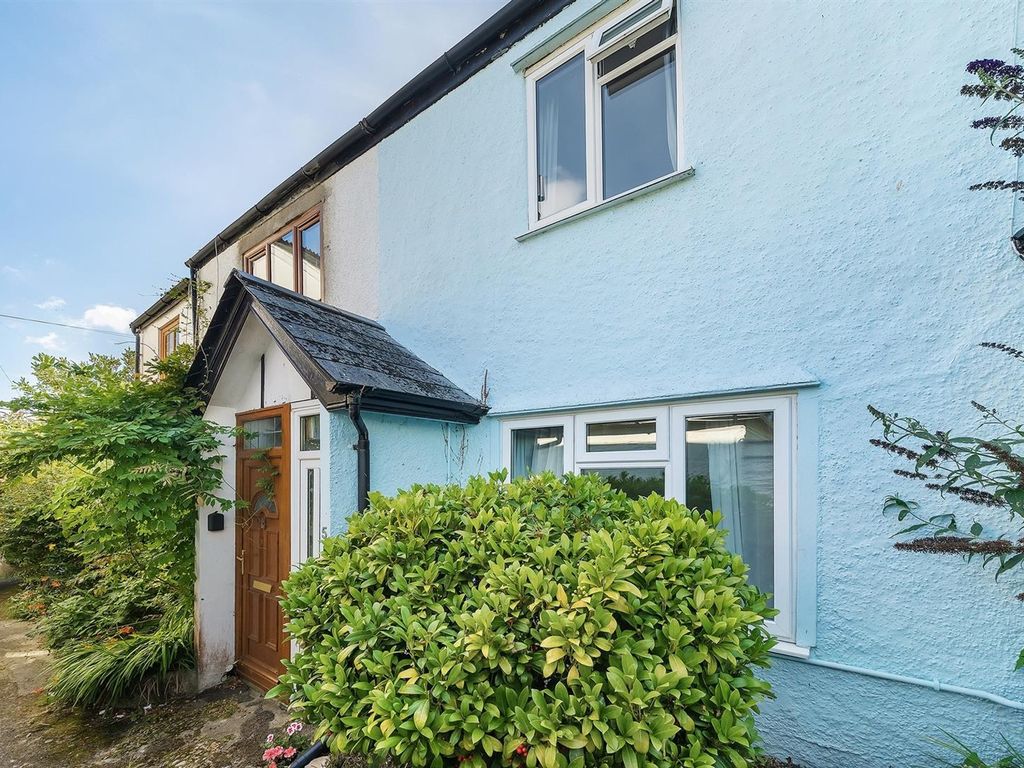 2 bed semidetached house for sale in Sunnyside, Street