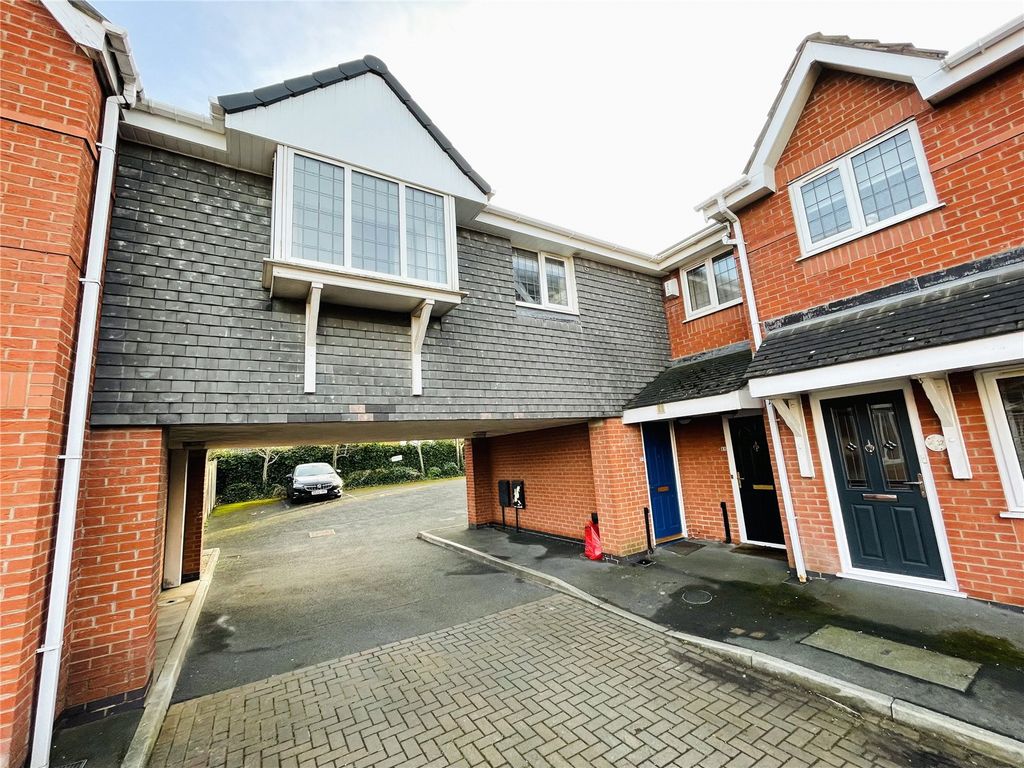 1 bed flat for sale in Chiddlingford Court, Somerset Avenue, Blackpool