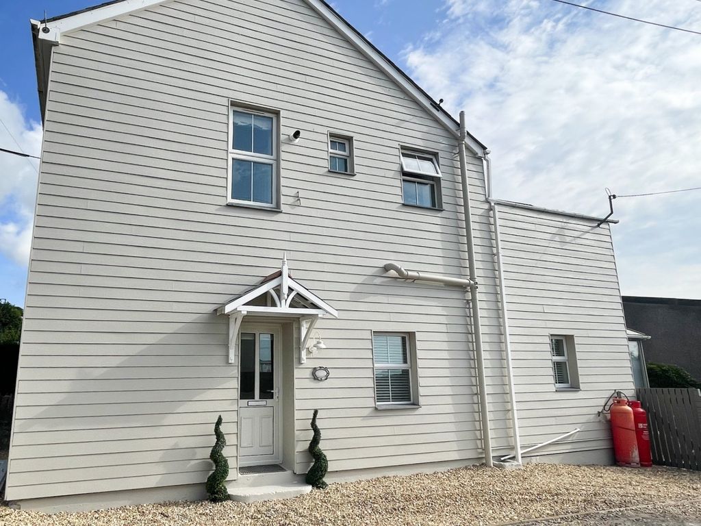 3 bed end terrace house for sale in North Country, Redruth, Cornwall