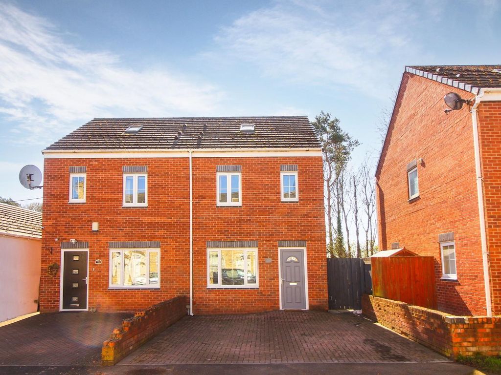3 bed semidetached house for sale in Marjorie Street, Cramlington NE23