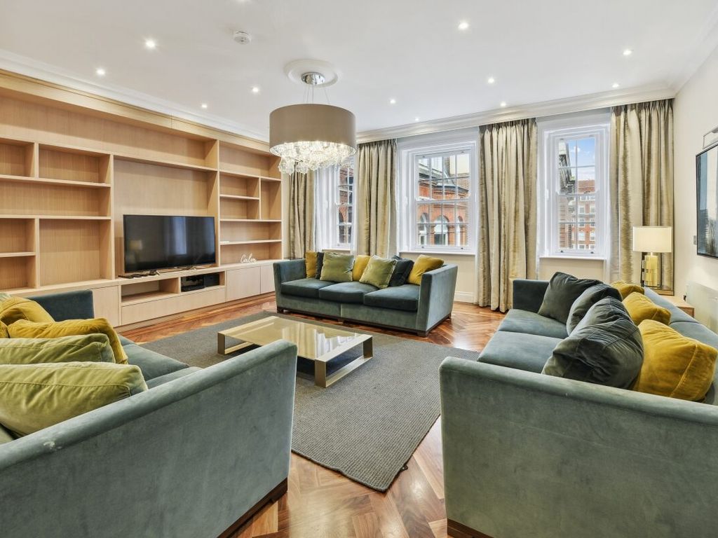 3 bed flat to rent in Stratton Street, London W1J Zoopla