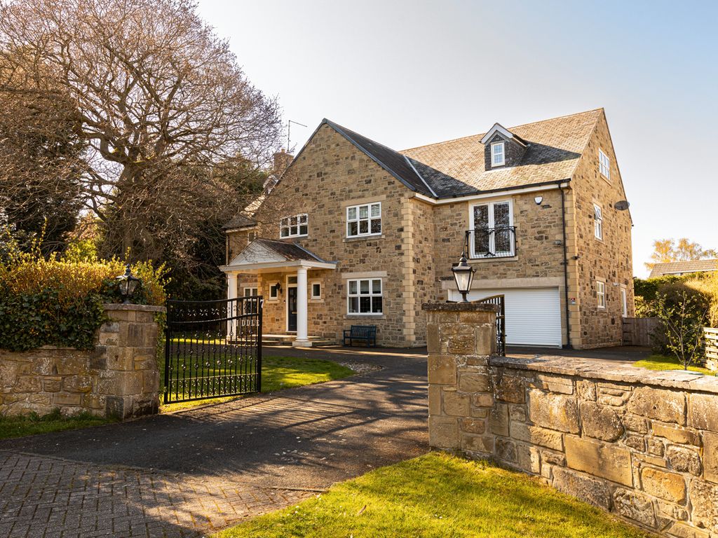 6 bed detached house for sale in 7 Middlebrook, Darras Hall, Ponteland