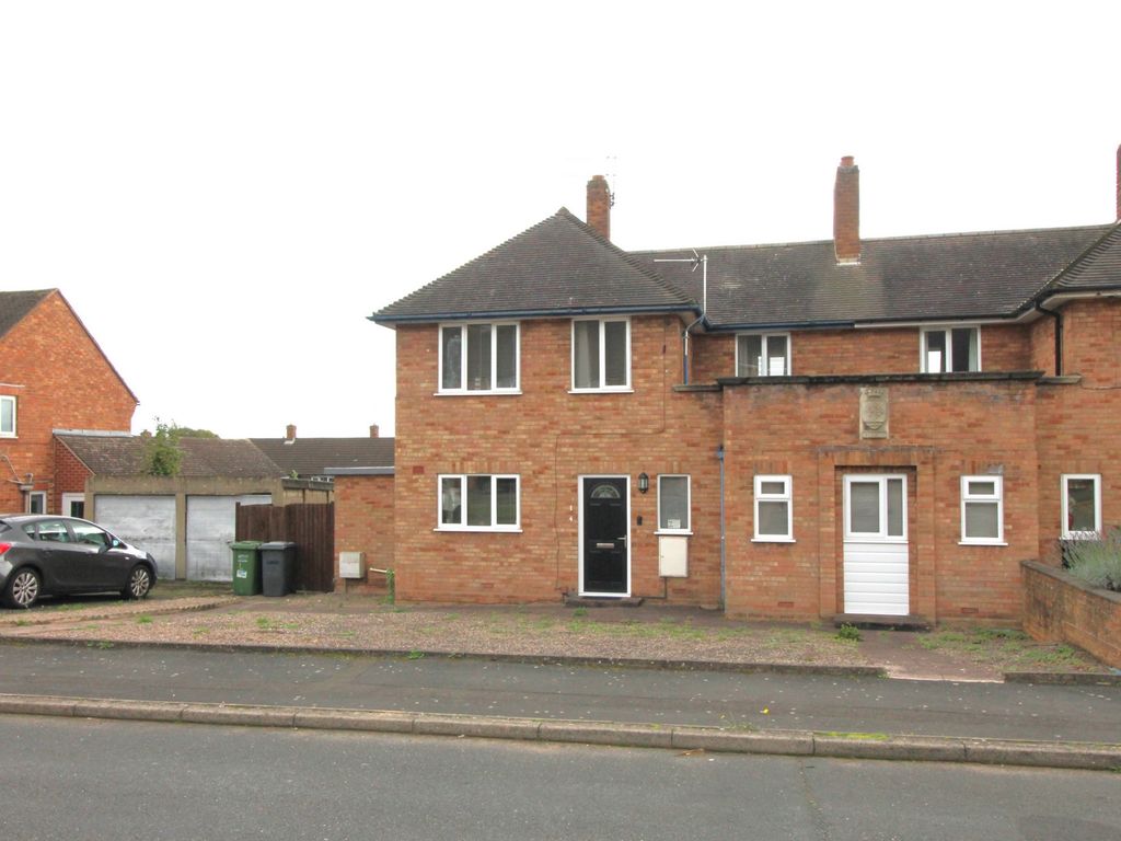 4 bed terraced house for sale in Winterfold Close, Kidderminster DY10