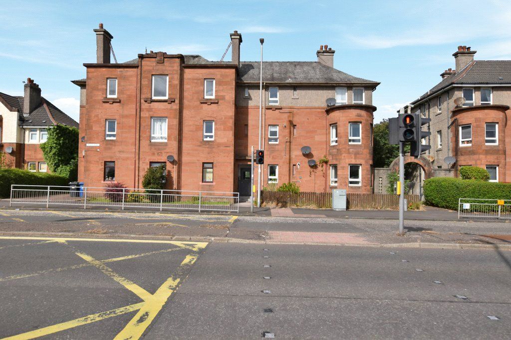 2 bed flat for sale in Paisley Road, Renfrew, Renfrewshire PA4, £64,995