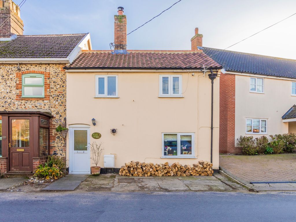 2 bed semidetached house for sale in White Hart Street, East Harling