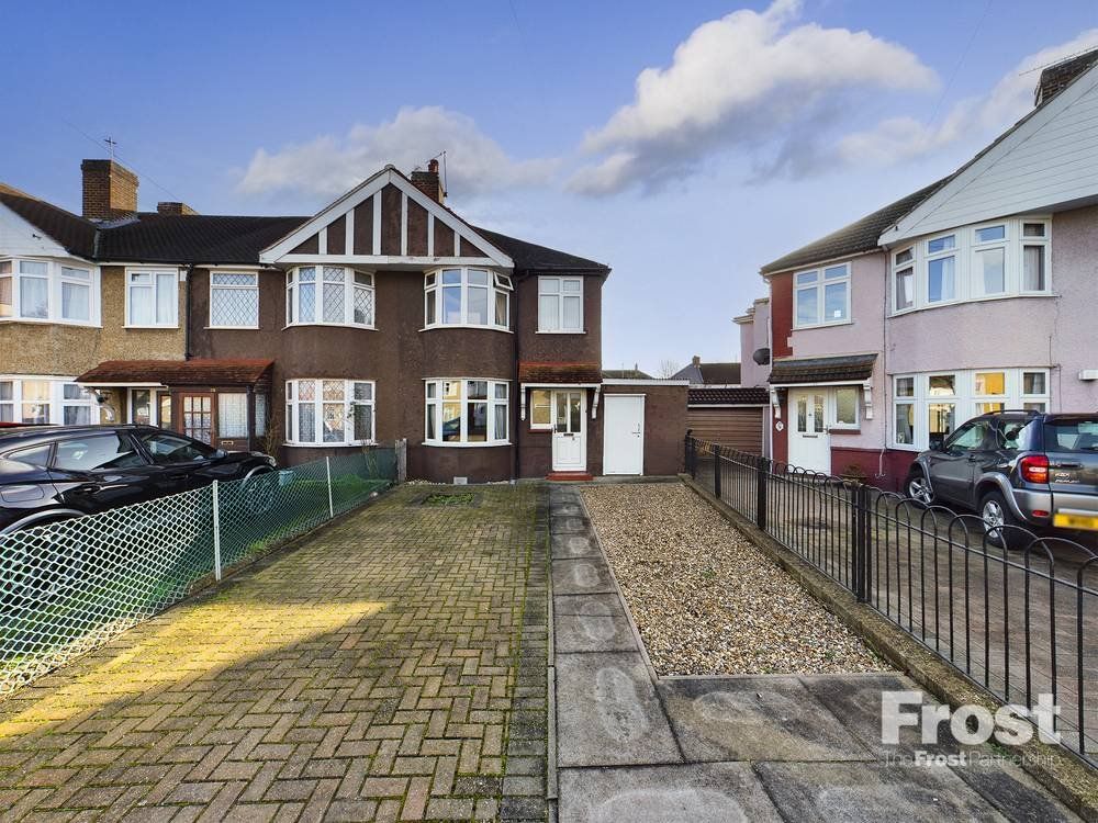 3 bed end terrace house for sale in Francis Avenue, Feltham TW13 Zoopla