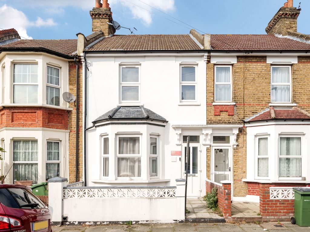 3 bed terraced house for sale in Ceres Road, London SE18 Zoopla