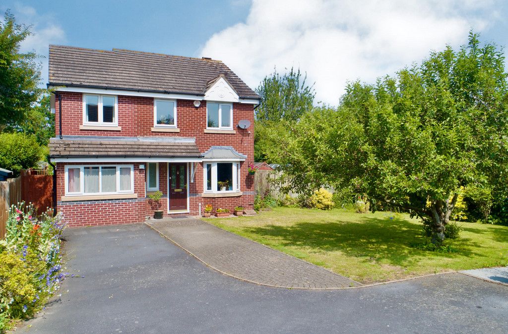 4 bed detached house for sale in Squirrel Way, Loughborough LE11 Zoopla