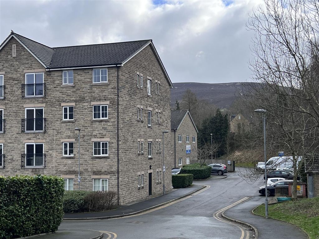 2 bed flat for sale in Bramble Court, Millbrook, Stalybridge SK15 Zoopla