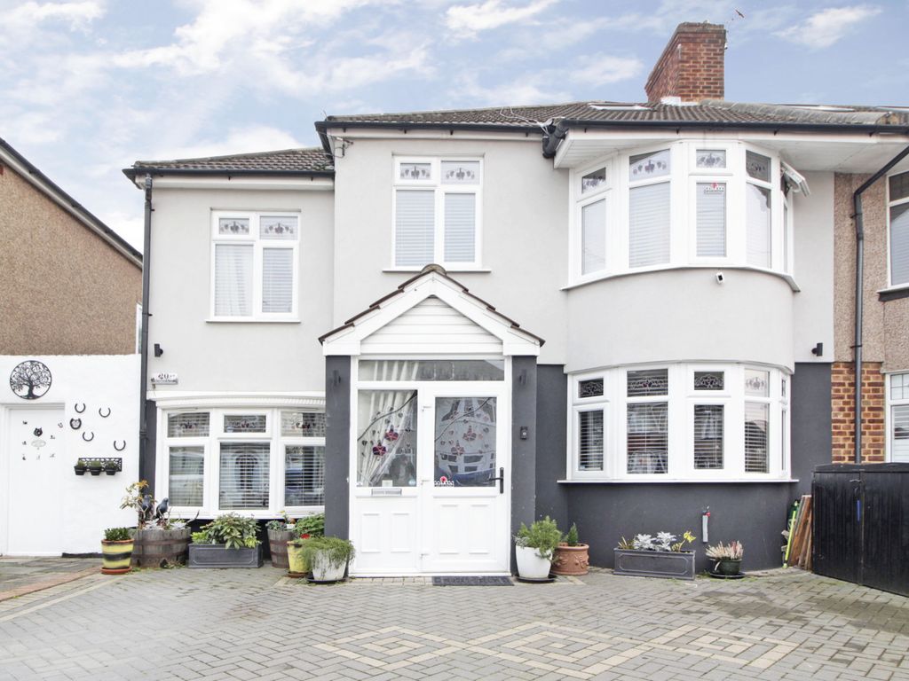 Cleveland Road Welling Kent DA16  