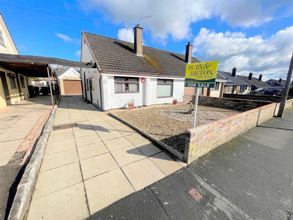 2 bed semidetached bungalow for sale in Park Road, Werrington, StokeOnTrent ST9 Zoopla