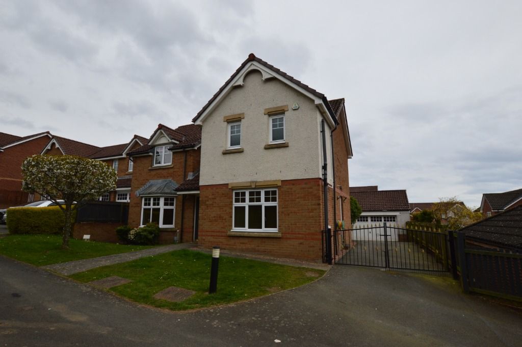 4 bed detached house to rent in Michael Nairn Gardens, Kirkcaldy KY2