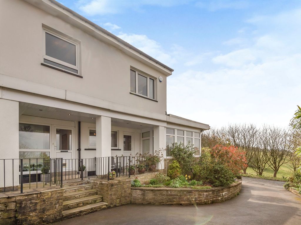 4 bed detached house for sale in Longley Lane, Almondbury, Huddersfield