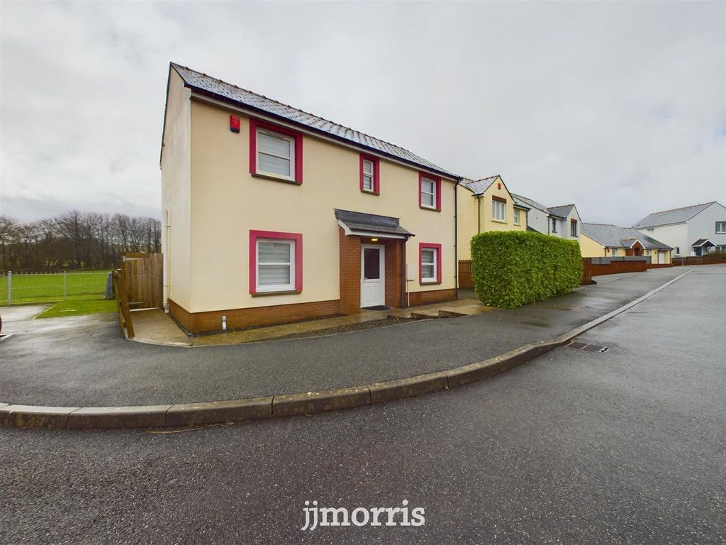 3 bed detached house for sale in Maes Yr Yrfa, Crymych SA41, £269,950