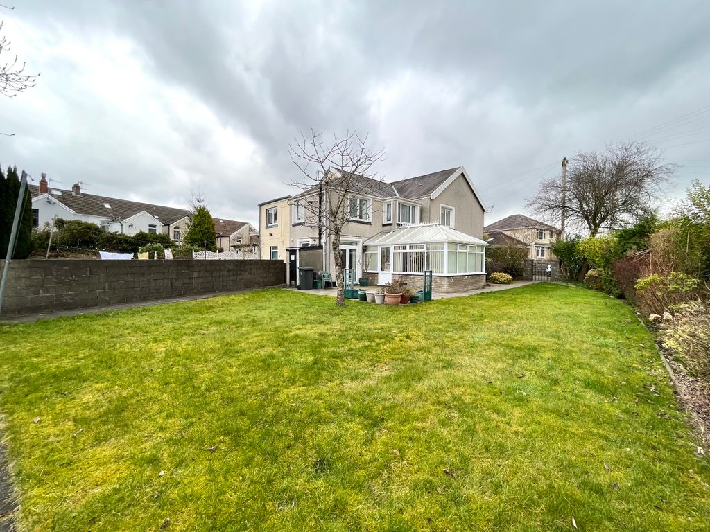 3 bed end terrace house for sale in Bond Street, Aberdare, Mid