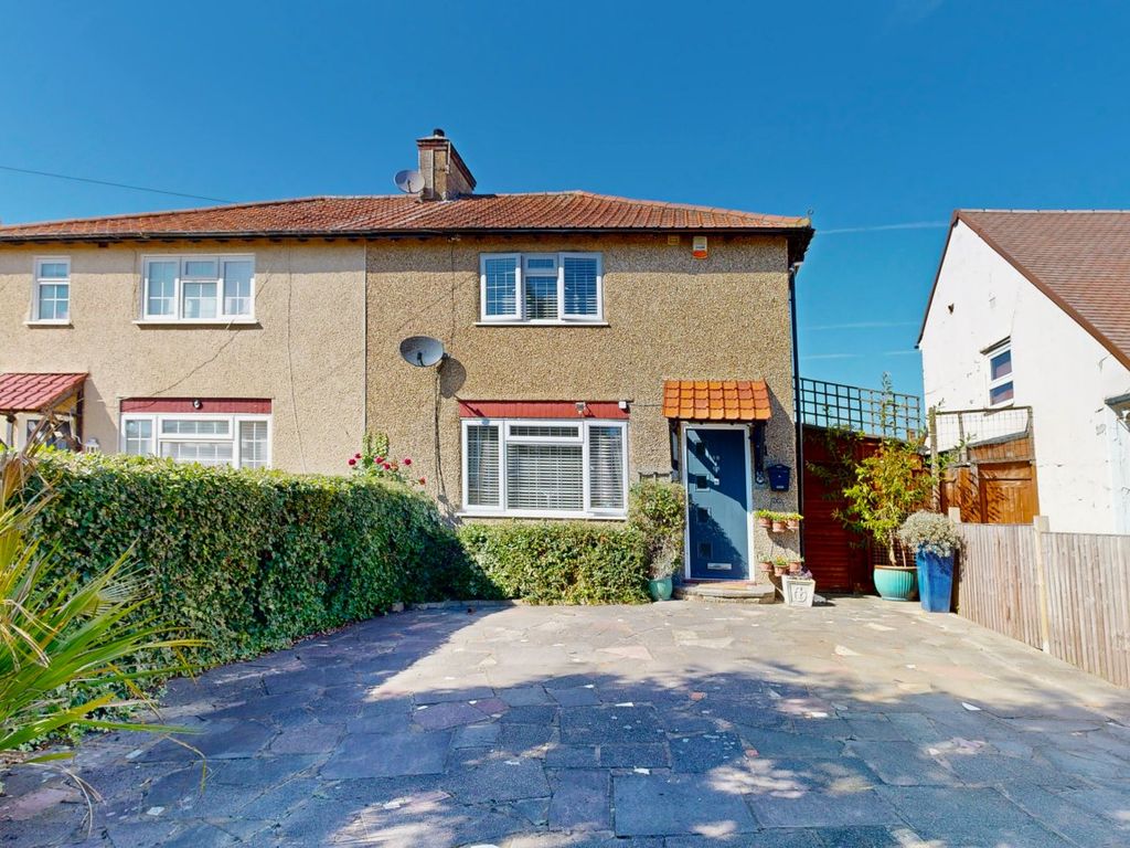 2 bed semidetached house for sale in Nelson Road, Stanmore HA7, £