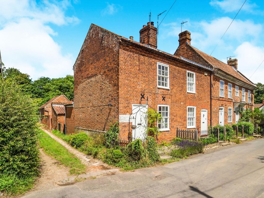 2 bed cottage to rent in The Moor, Reepham, Norwich NR10 Zoopla