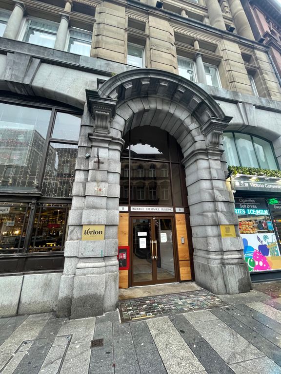 Studio for sale in Produce Exchange Building, 8 Victoria Street