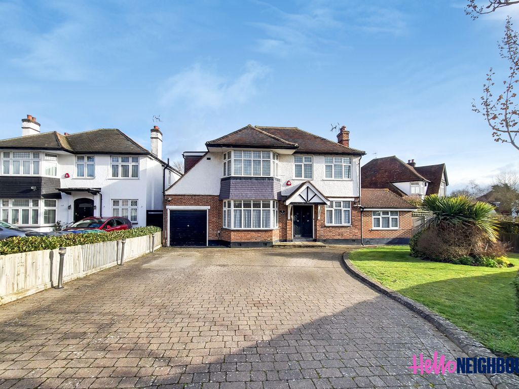 4 bed detached house to rent in Orchard Drive, Edgware, London HA8, 7Se