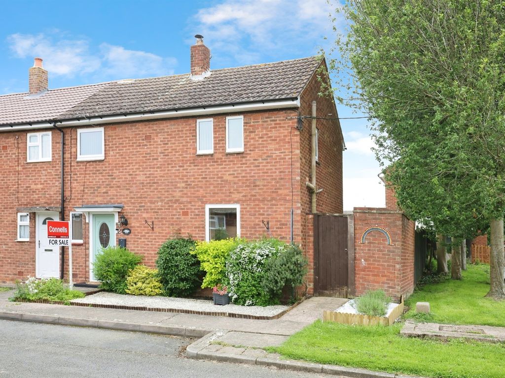 2 bed end terrace house for sale in Avon Road, Lighthorne Heath