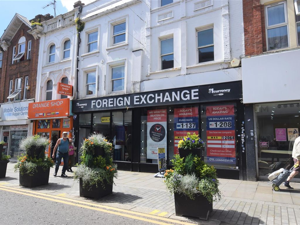 High Street, Watford WD17  